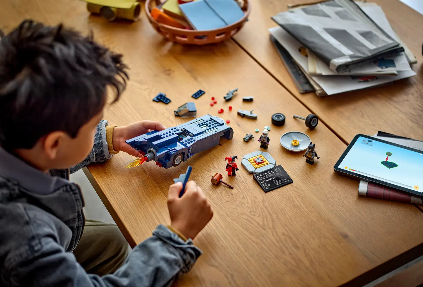 LEGO® DC Batman™: Batman with the Batmobile™ vs. Harley Quinn™ & Mr. Freeze™