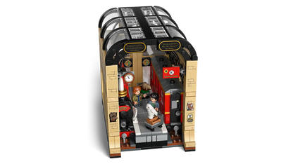 LEGO® Harry Potter™ Book Nook: Hogwarts™ Express