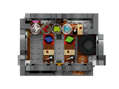 LEGO® Harry Potter™ Hogwarts™ Castle: Potions Class