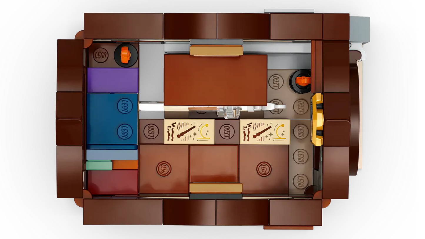 LEGO® Harry Potter™ Hogwarts™ Castle: Charms Class