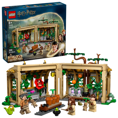 LEGO® Harry Potter™ Hogwarts™ Castle: Herbology Class